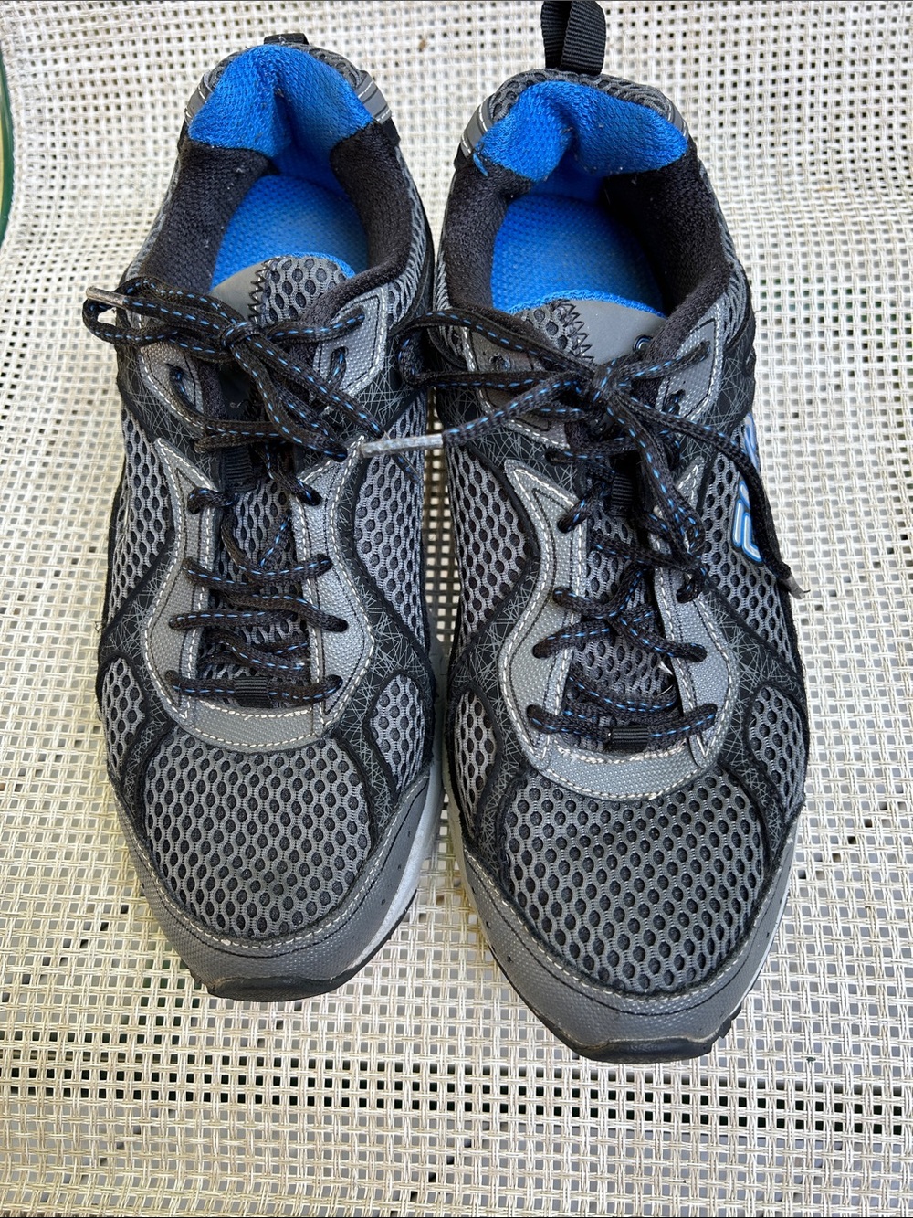 Fila Men's Gray and Blue Mesh Athletic Sneakers